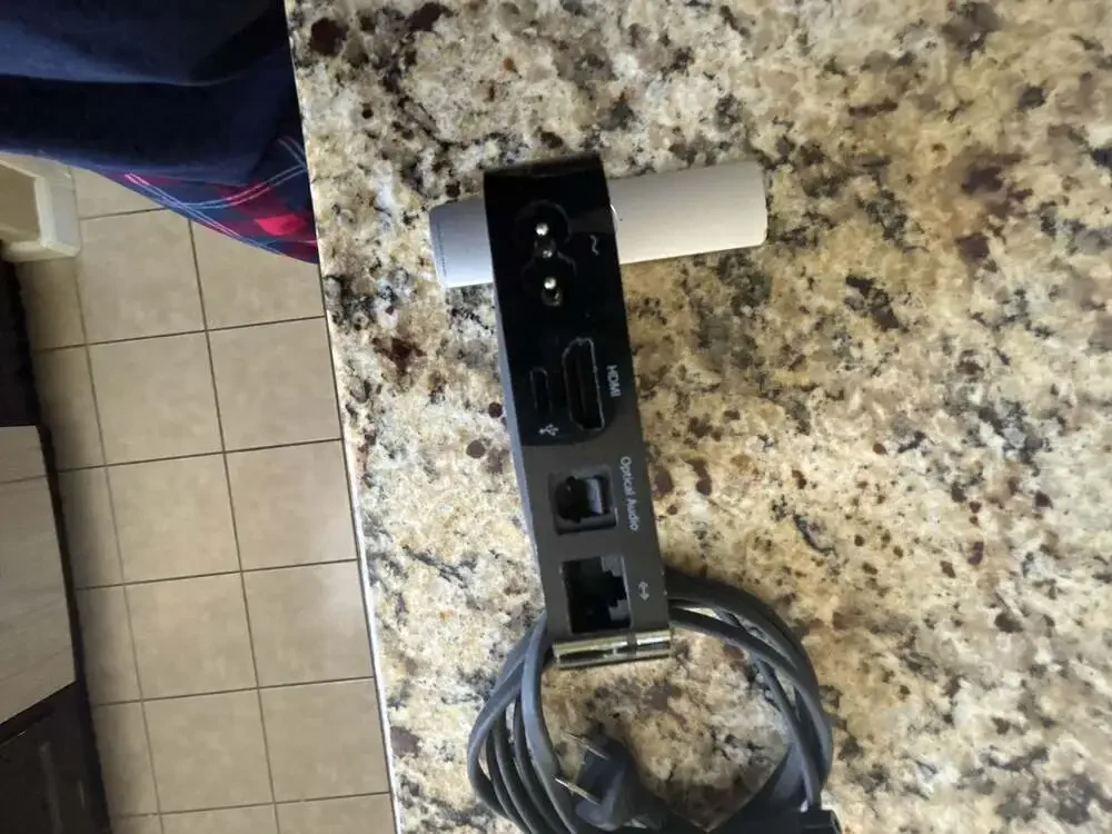 Apple TV 2nd Generation Media Streamer with Remote and Power Cable